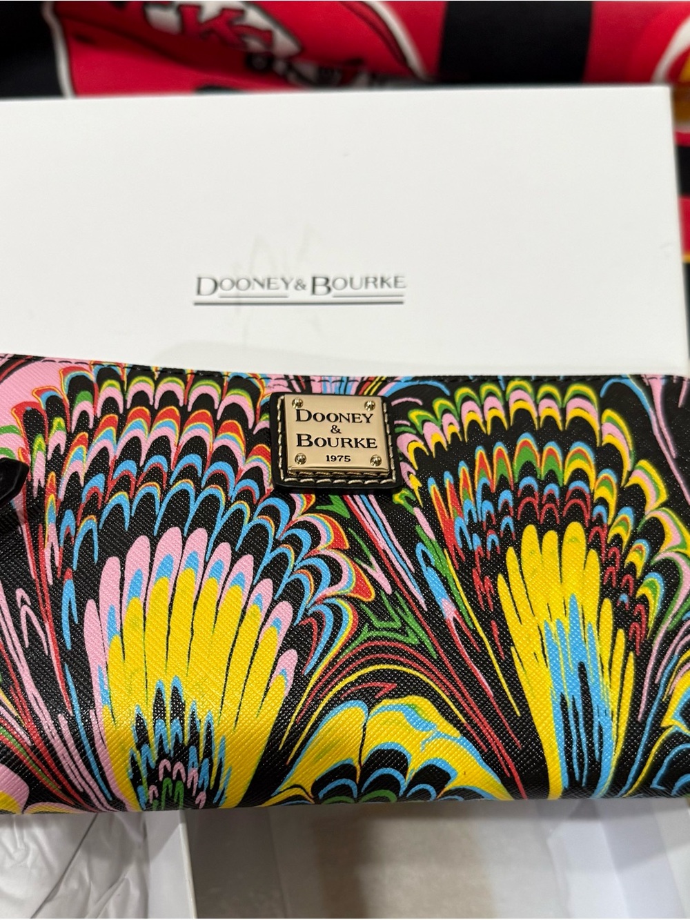 Dooney & Bourke Multicolor Peacock-Print Tote w/Matching XL Zip Around Wallet. - Picture 9 of 13
